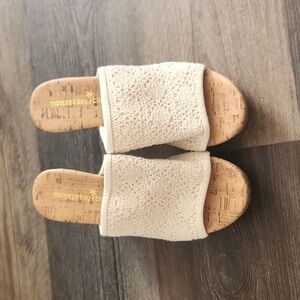 Montego Bay Club ladies crochet wedges size 6